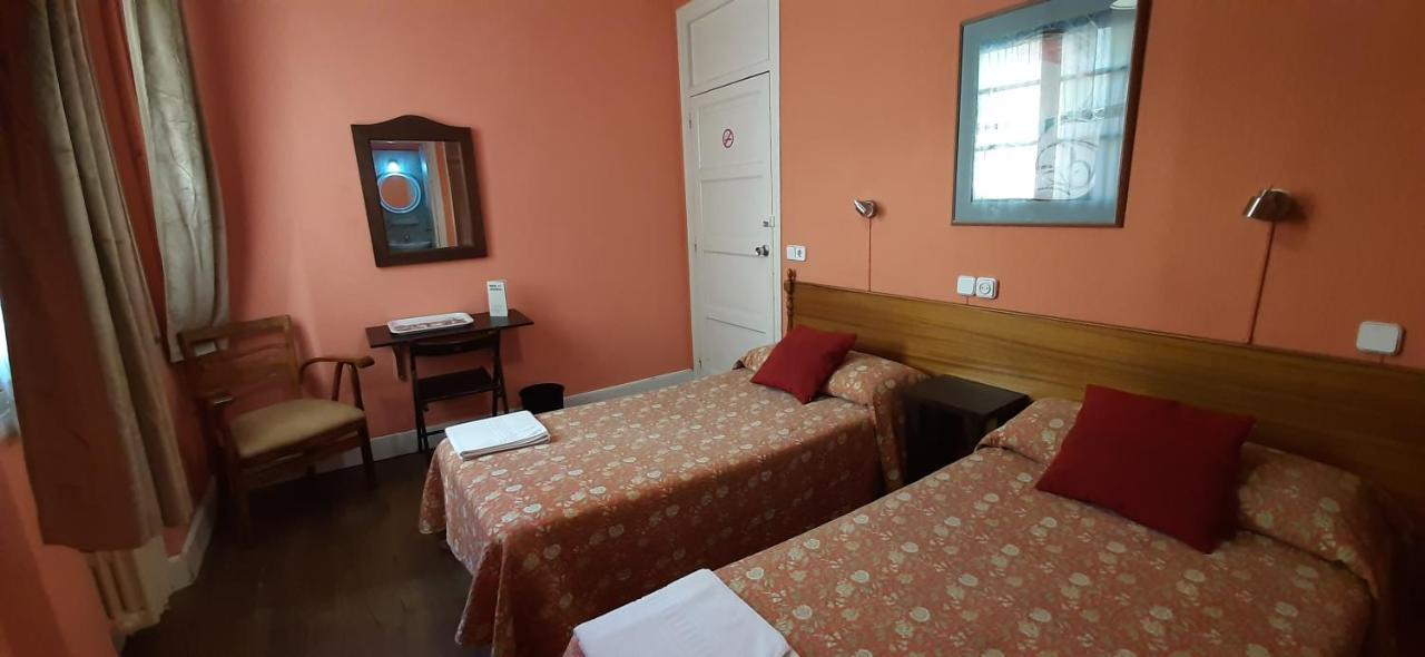 Hostal San Martin Madrid Luaran gambar