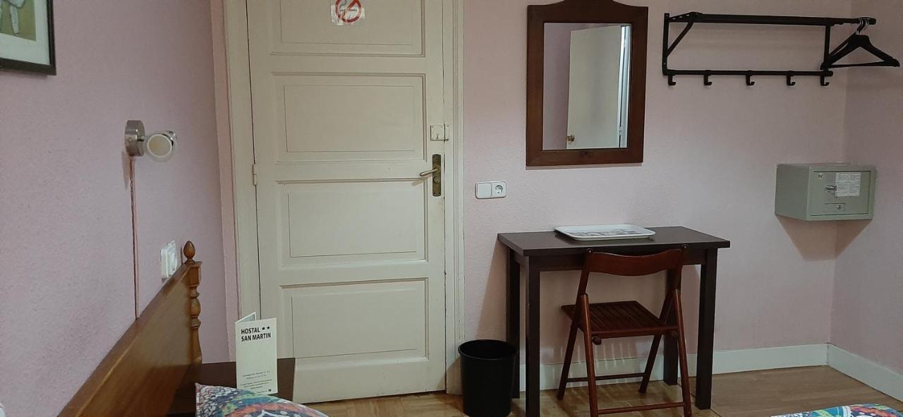 Hostal San Martin Madrid Luaran gambar