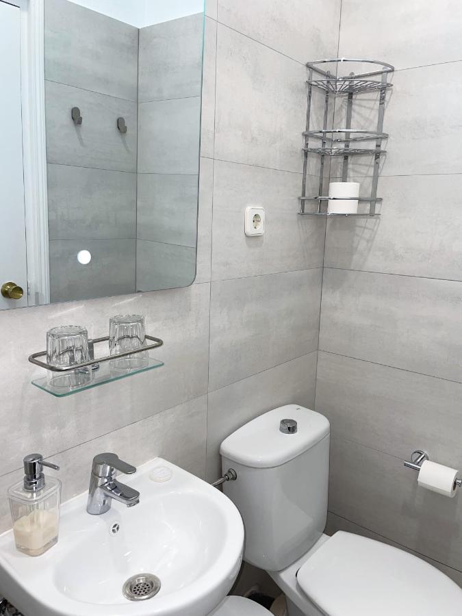 Hostal San Martin Madrid Luaran gambar