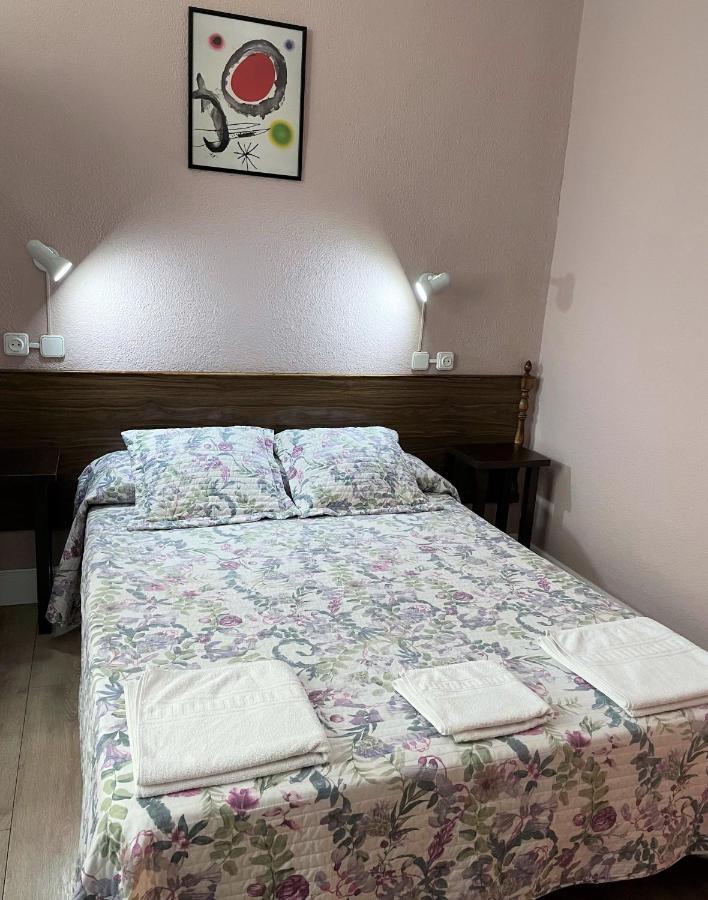 Hostal San Martin Madrid Luaran gambar