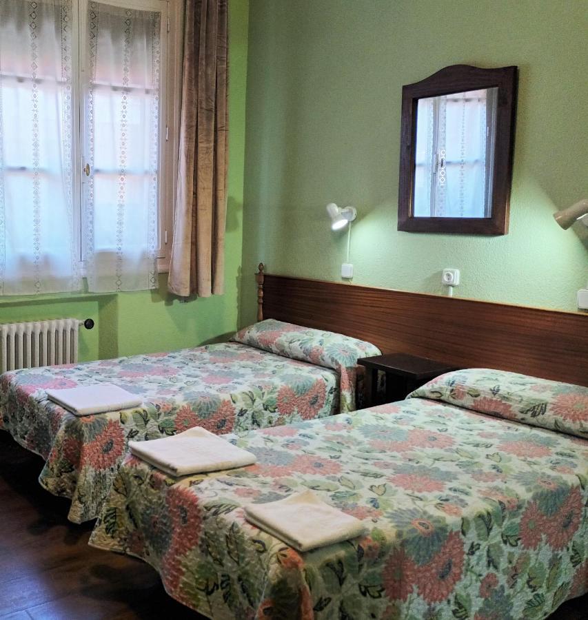Hostal San Martin Madrid Luaran gambar