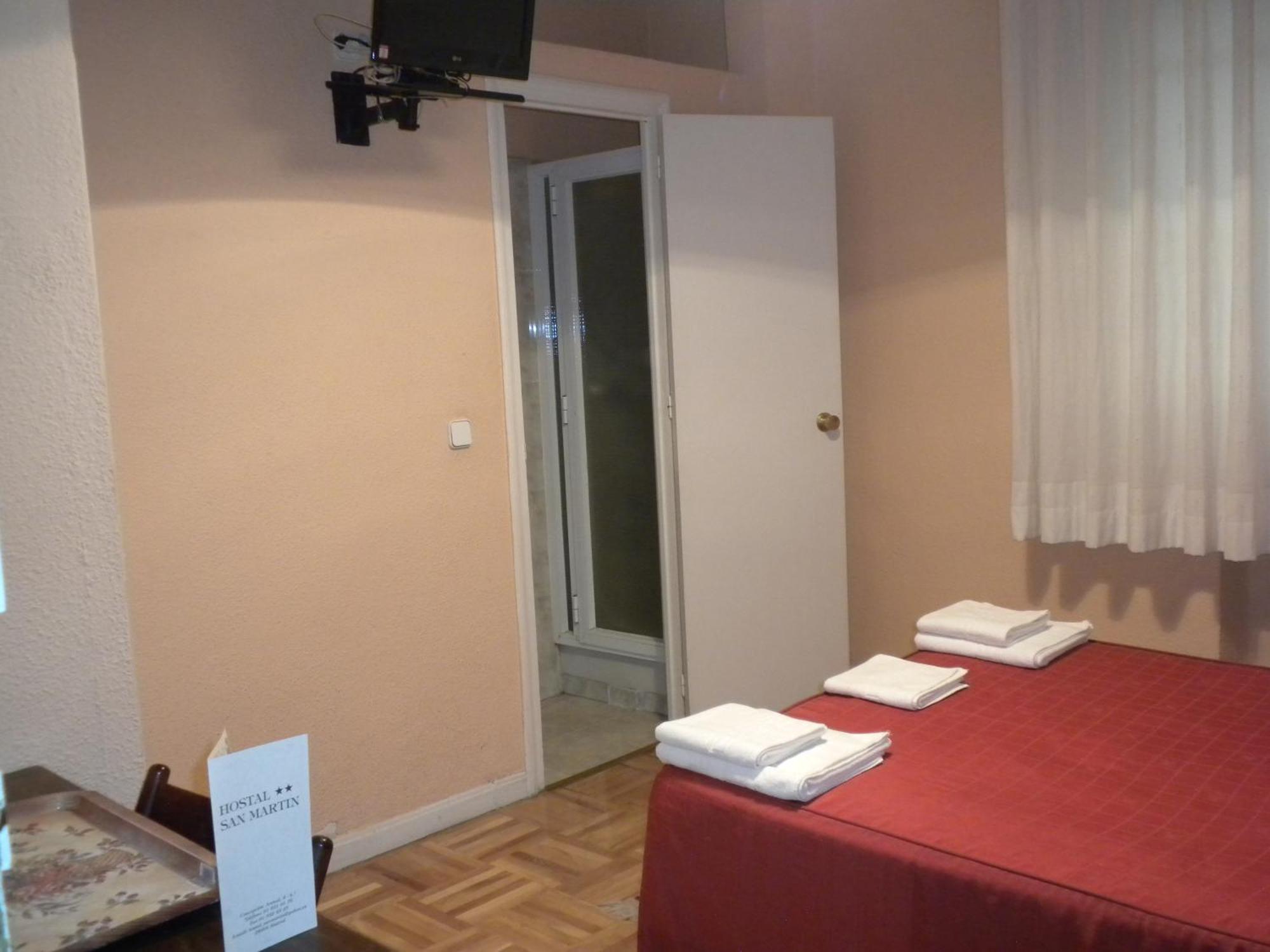 Hostal San Martin Madrid Luaran gambar