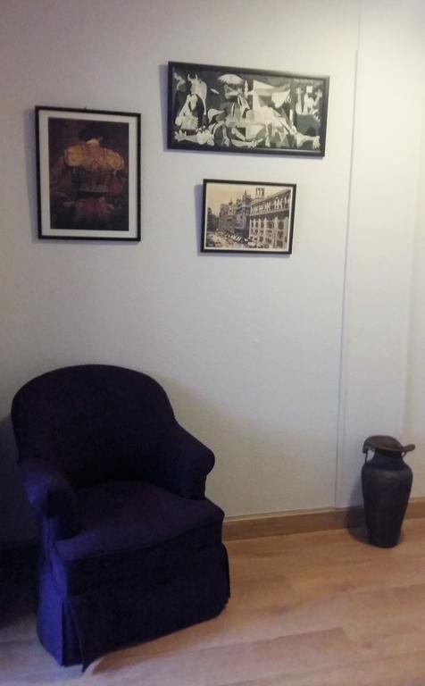 Hostal San Martin Madrid Luaran gambar